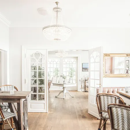 酒店 Stella Maris 4*